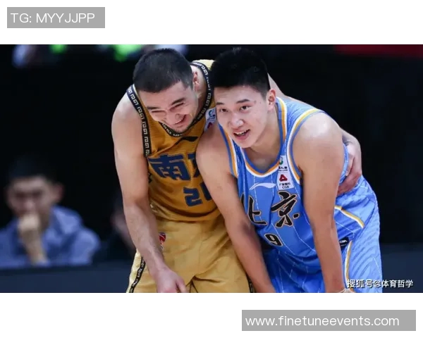 南京篮球队在选拔赛中以92分高居积分榜首位展现强劲实力