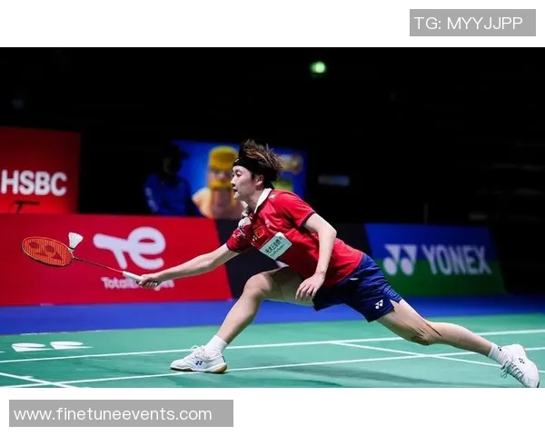 南京羽毛球队与武汉羽毛球队赛后复盘分析团队配合与战术执行的关键因素 南京羽毛球队与武汉羽毛球队赛后复盘分析团队配合与战术执行的关键因素