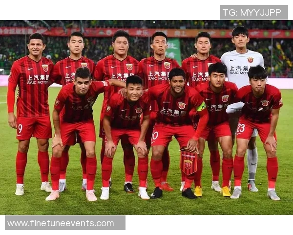 羽毛球盛宴：深入解析上海羽毛球队的实力与发展之路