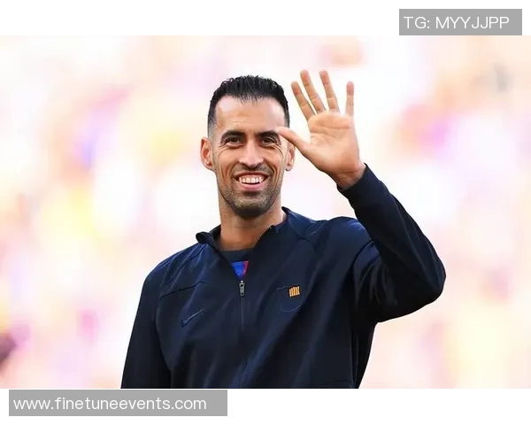 足球明星背后的球队故事与荣耀之路探秘 足球明星背后的球队故事与荣耀之路探秘