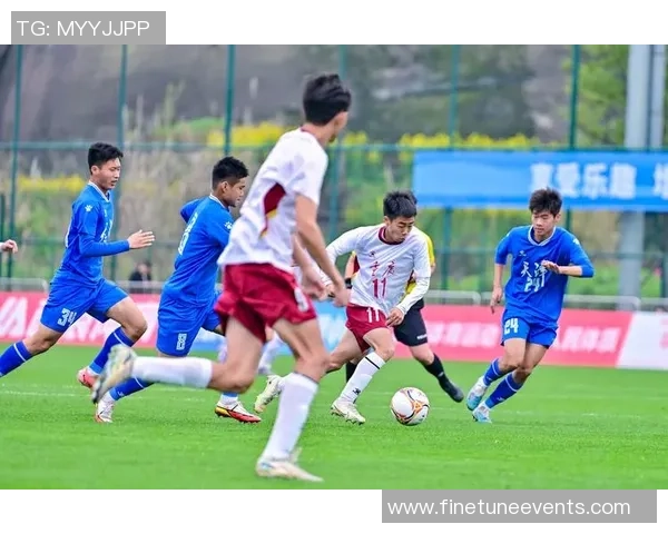 重庆足球队的技术揭秘与战术分析全景探讨 重庆足球队的技术揭秘与战术分析全景探讨