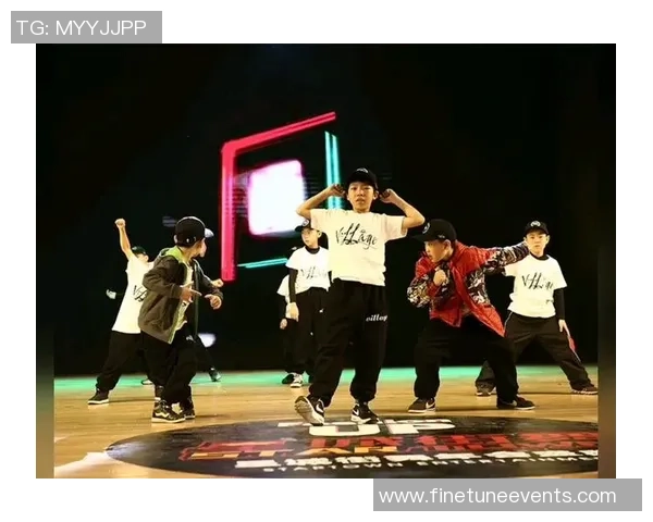 街舞焦点:武汉街舞队的比赛经验探讨_1